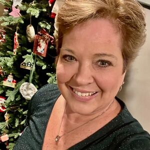 Meet your Posher, Cindy